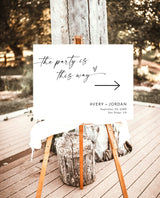 Wedding Direction Sign Template | Direction Arrow Sign | Minimalist Wedding Direction Sign | Modern Wedding Arrow Sign | This Way Sign | M9
