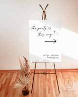 Minimalist Wedding Direction Sign | Wedding Direction Sign Template | Direction Arrow Sign | Modern Wedding Arrow Sign | This Way Sign | M9