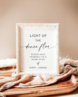 Glow Stick Sign Template, Wedding Glow Sticks Sign, Light Up the Dance Floor, Minimalist Wedding Send Off Sign, Glow Sticks Send Off, M9