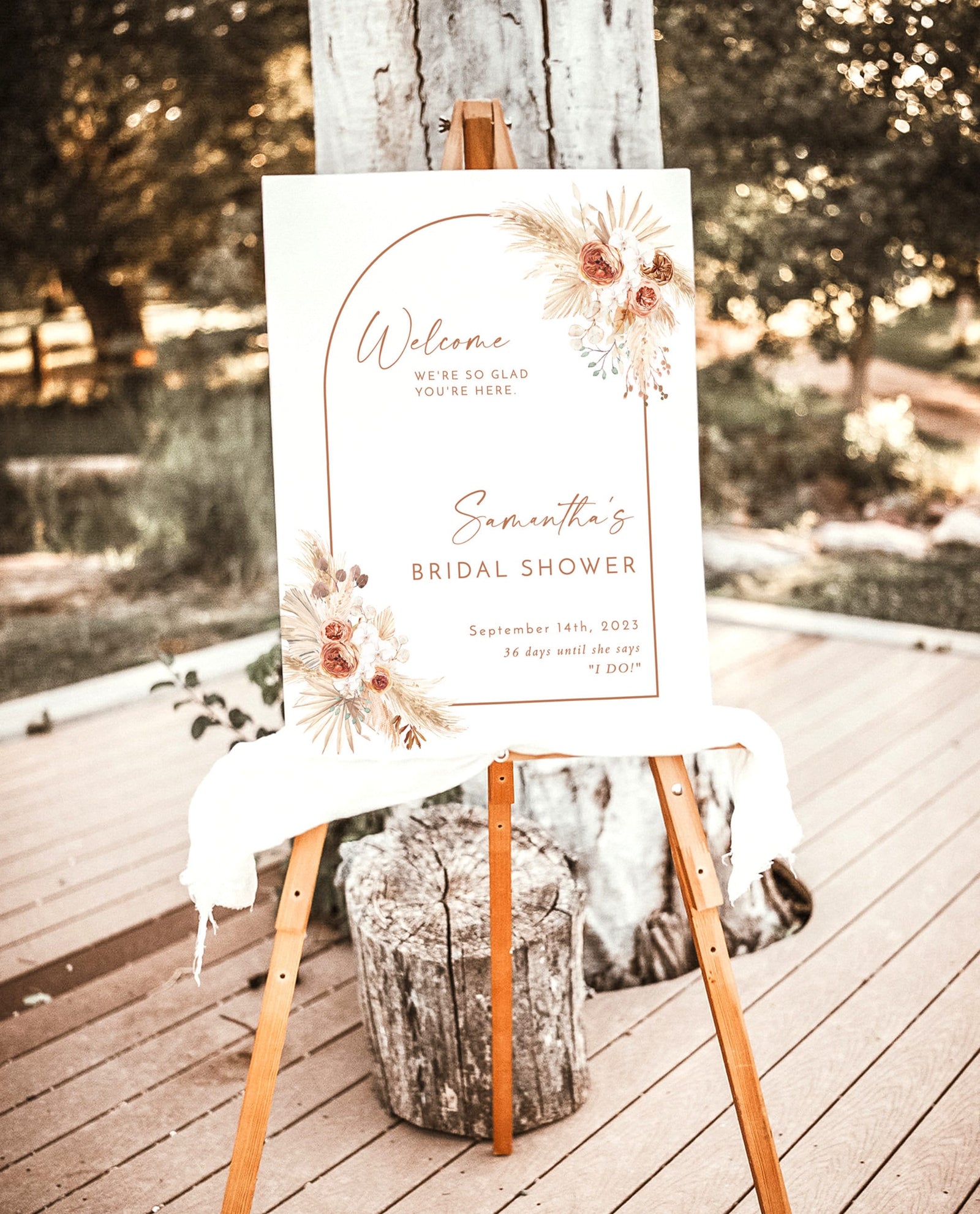 Bohemian wedding signs | Beachweddingtips.com