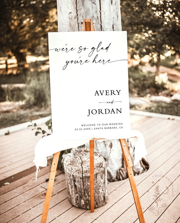 We're So Glad You're Here | Minimalist Wedding Welcome Sign